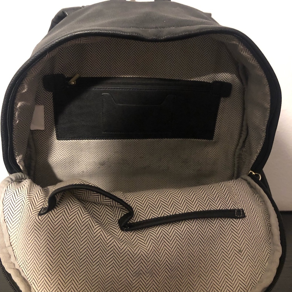 STEVE MADDEN BACKPACK - Picture 4 of 5